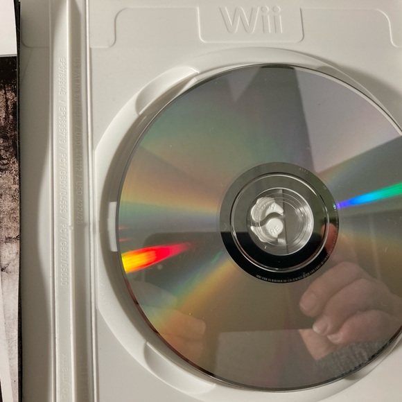 Remington Super Slam Hunting: North America (Nintendo Wii, 2010) 

Resident Evil - Picture 7 of 7